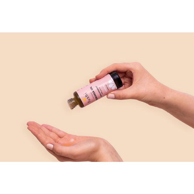 Fushi Moringa Seed Nourishing Beauty Oil thumbnail 3