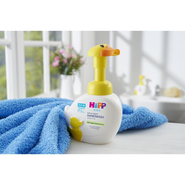 HiPP Kids Soft and Foamy Duck Handwash thumbnail 3