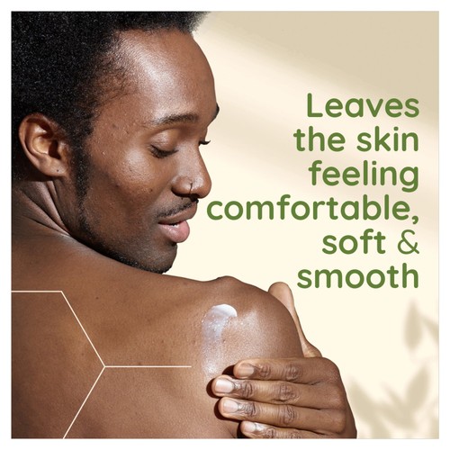 Aveeno Moisturising Body Cream for Dry Sensitive Skin thumbnail 4