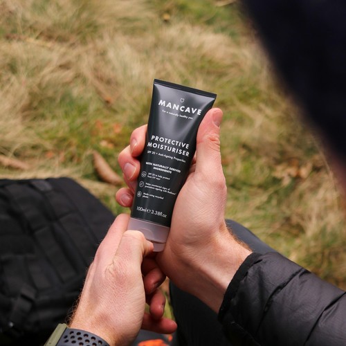 ManCave SPF20 Protective & Anti Aging Moisturiser thumbnail 3