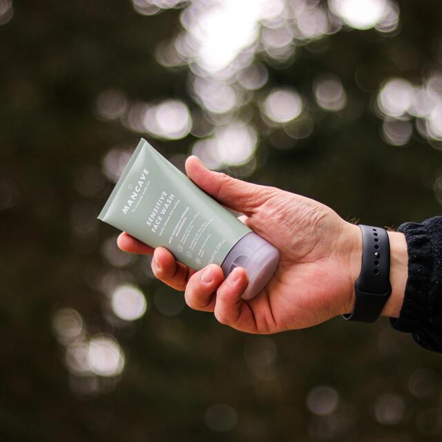 ManCave Sensitive Facewash thumbnail 2