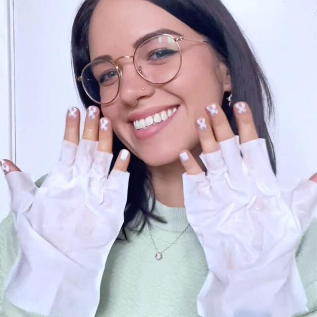 BeautyPro HAND THERAPY Moisturising Gloves with Removable Finger Tips thumbnail 7