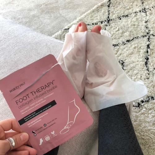 BeautyPro FOOT THERAPY Moisturising Booties with Removable Toe Tips thumbnail 3