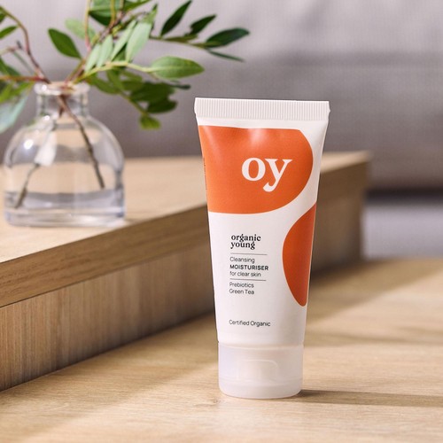 Green People Organic Clear Skin Cleansing Moisturiser OY! , Vegan thumbnail 2