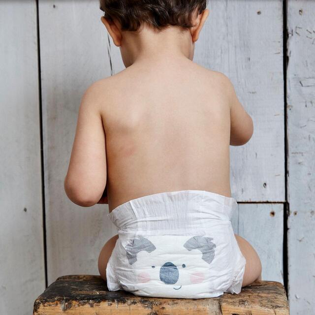 Kit & Kin Eco Nappies, Size 5 (11kg+) thumbnail 3