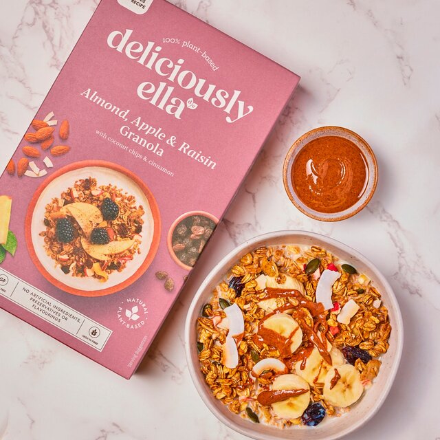 Deliciously Ella Almond, Apple&Raisin Granola with Coconut Chips&Cinnamon thumbnail 5