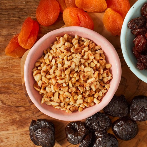 Ocado Roasted Chopped Hazelnuts thumbnail 4