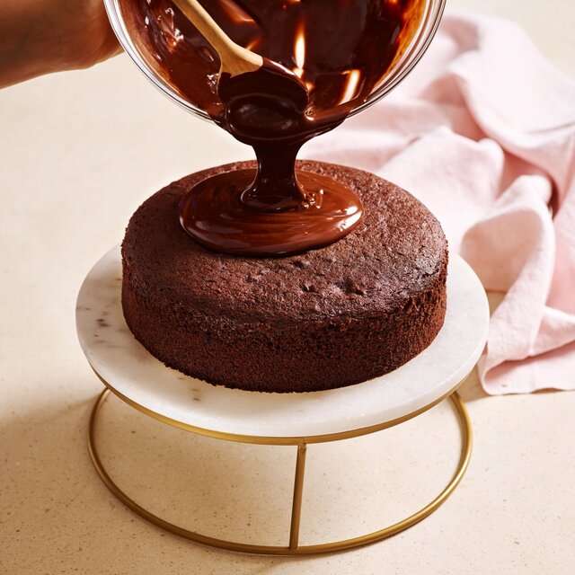 Betty Crocker Gluten Free Devil's Food Chocolate Cake Mix thumbnail 4