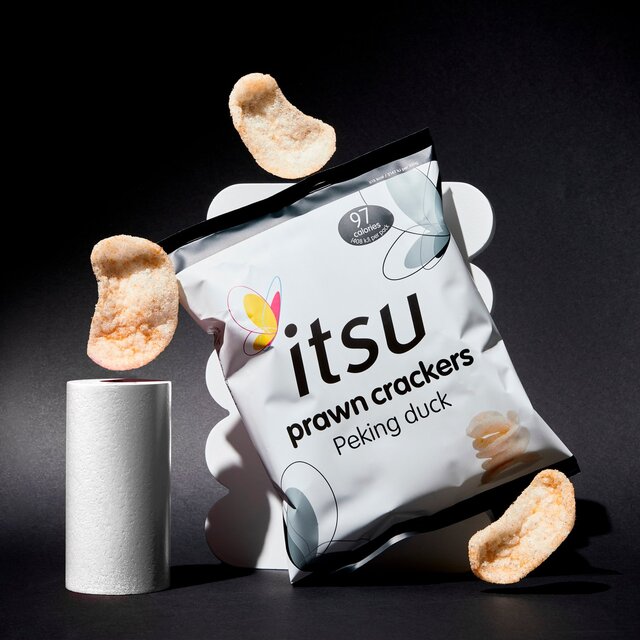 itsu Peking Duck Prawn Crackers thumbnail 3