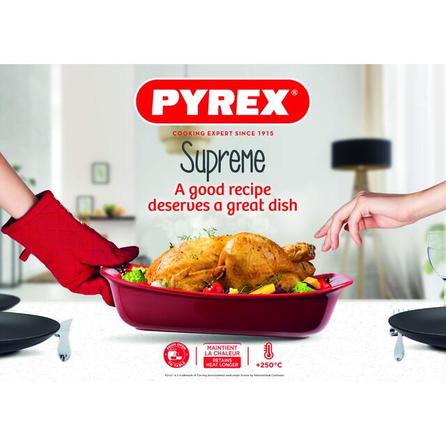 Pyrex Supreme Ceramic Roaster, White 26cm thumbnail 4