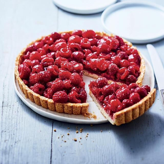 Picard Raspberry Tart thumbnail 3