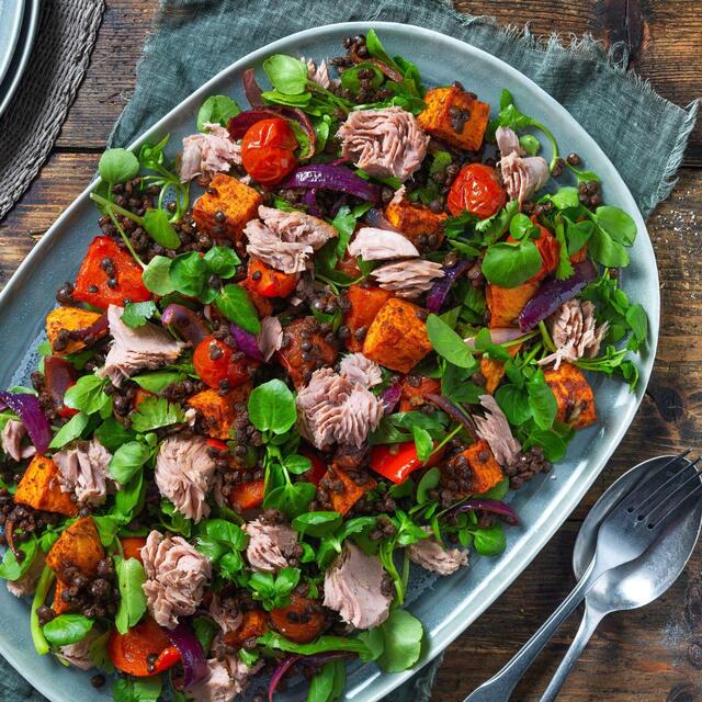 John West Tuna Chunks In Spring Water thumbnail 2