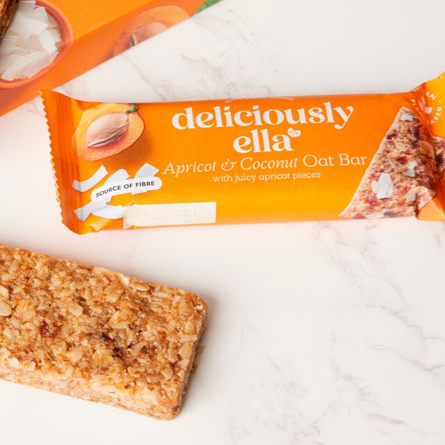 Deliciously Ella Apricot & Coconut Oat Bar Multipack thumbnail 5