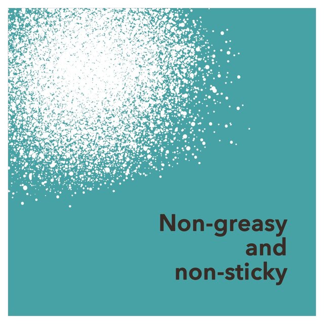 Piz Buin After Sun Instant Relief Mist With Hyaluronic Acid thumbnail 2