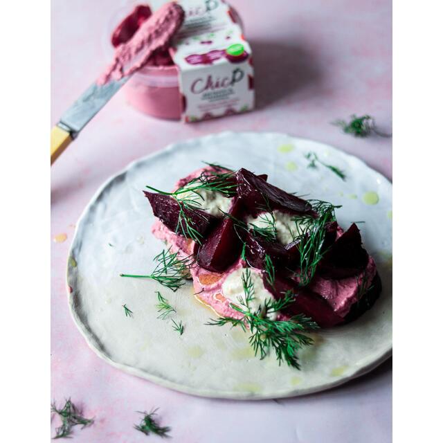 ChicP Beetroot & Horseradish Houmous thumbnail 5