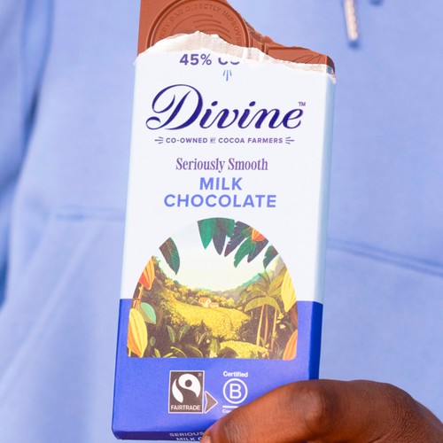 Divine 45% Cocoa Milk Chocolate Bar thumbnail 2