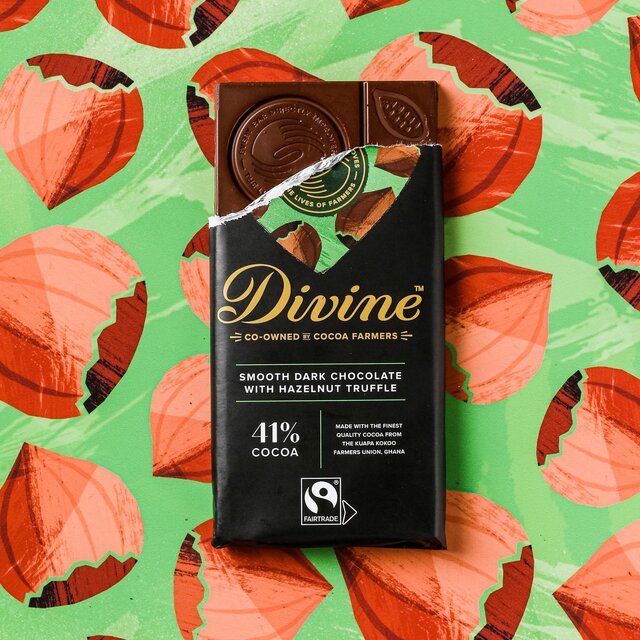 Divine Dark Chocolate with Smooth Hazelnut Bar thumbnail 3