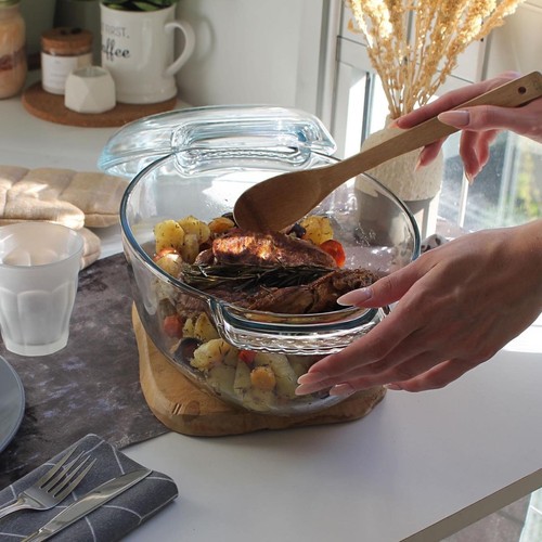 Pyrex Easy Grip Casserole Dish 5.8L thumbnail 6