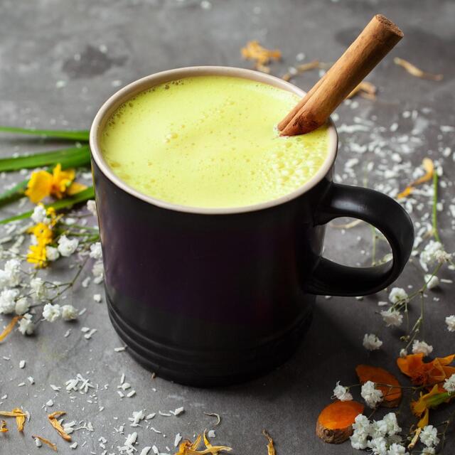 Sweet Revolution Organic Instant Turmeric Latte thumbnail 4
