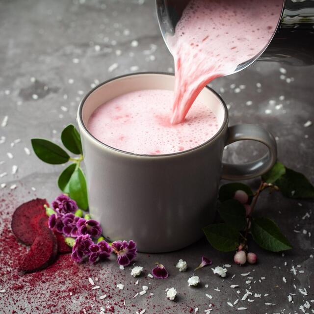 Sweet Revolution Organic Instant Beetroot Latte thumbnail 3