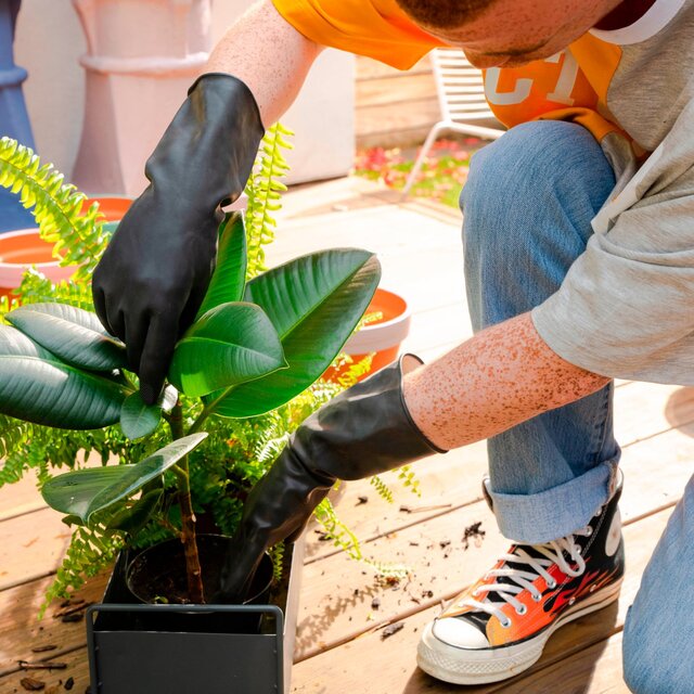 Marigold Outdoor Tough Gloves L thumbnail 3