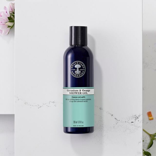 Neal's Yard Geranium & Orange Shower Gel thumbnail 4