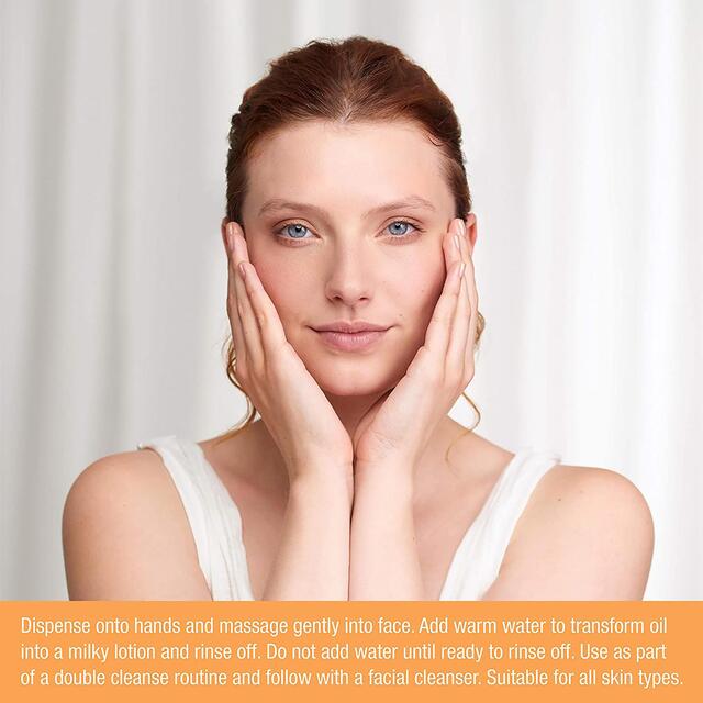 Super Facialist Vitamin C Cleansing Oil thumbnail 4