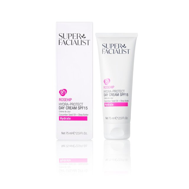 Super Facialist Rose Hydrating Day Cream SPF15 thumbnail 2