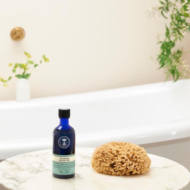 Neal's Yard Soothing Bath Oil thumbnail 3