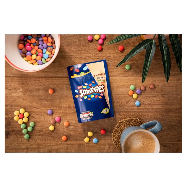 Smarties Milk Chocolate Sweets Sharing Bag thumbnail 2