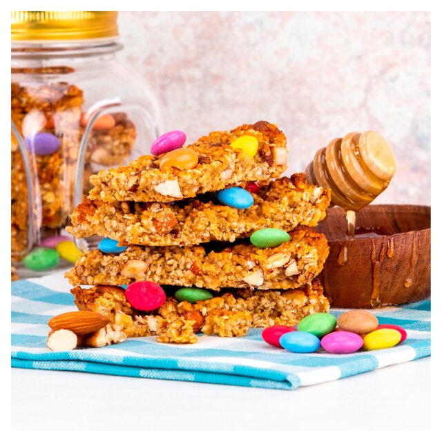 Smarties Milk Chocolate Sweets Sharing Bag thumbnail 3