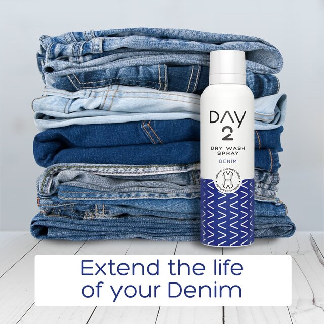 Day2 Dry Wash Clothes Spray Denim thumbnail 6