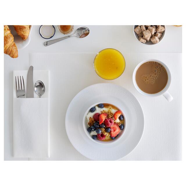 White Dunisoft Large Luxury Paper Napkins thumbnail 4