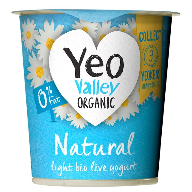 Yeo Valley Organic 0% Fat Natural Yoghurt thumbnail 2