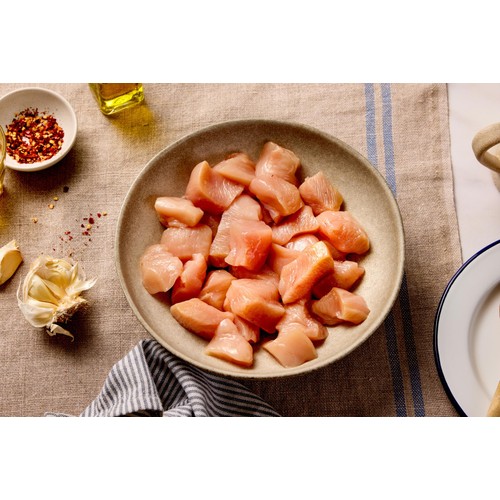 Packington Free Range Diced Chicken Fillet  thumbnail 2