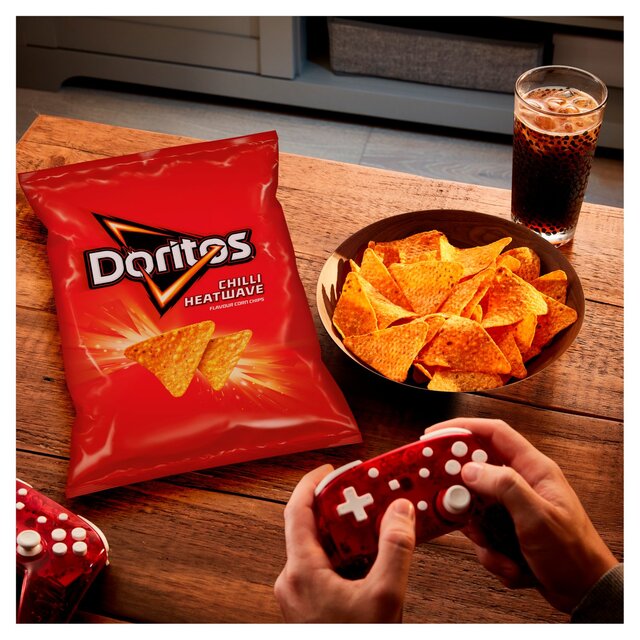 Doritos Chilli Heatwave Tortilla Chips Sharing Bag Crisps thumbnail 6