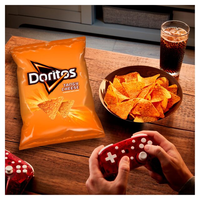 Doritos Tangy Cheese Tortilla Chips Sharing Bag Crisps thumbnail 7