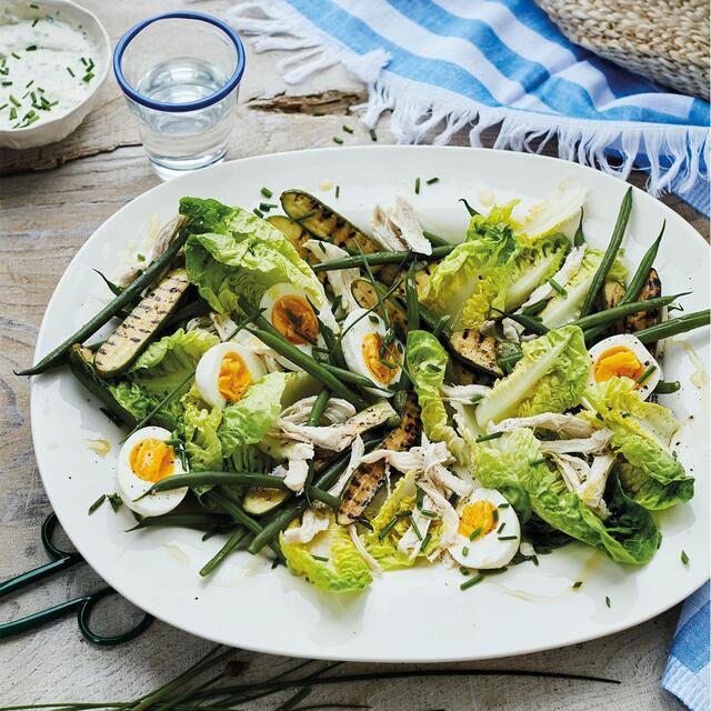 Daylesford Organic Chicken Mini Fillets thumbnail 3