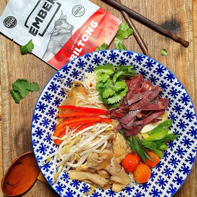 Ember Snacks Chilli Flavour Beef Biltong thumbnail 4