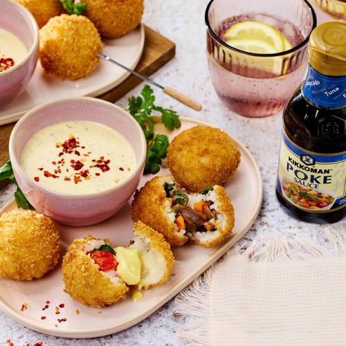 Kikkoman Poke Sauce with Soy, Sesame & Chilli thumbnail 2
