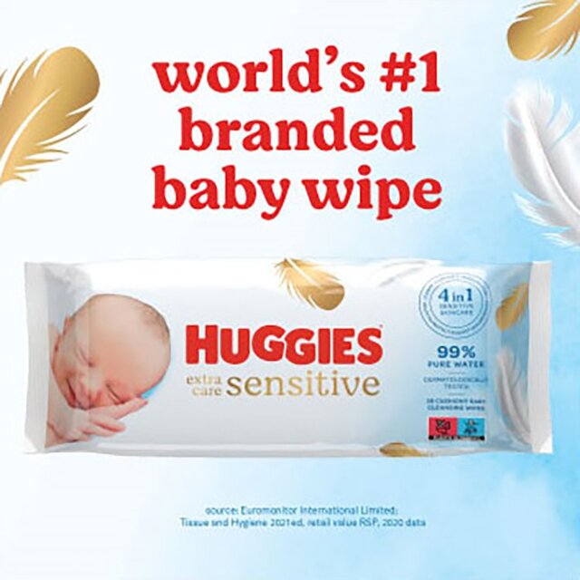 Huggies Extra Care Sensitive 99% Water Baby Wipes, Big Pack thumbnail 2