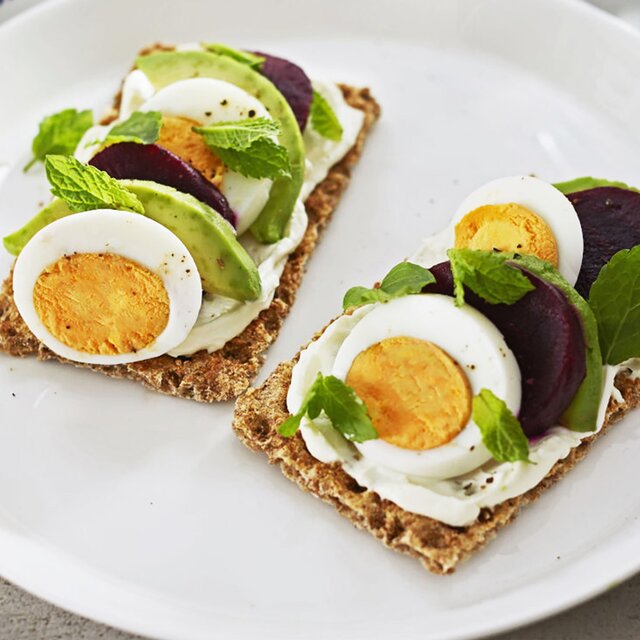 Philadelphia Light Soft Cream Cheese Snacks Mini Tub thumbnail 3