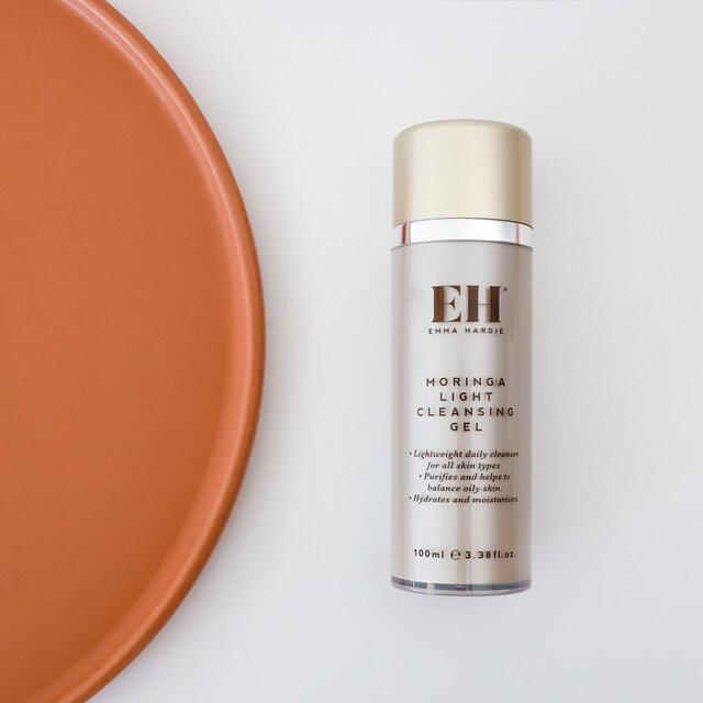 Emma Hardie Moringa Light Cleansing Gel thumbnail 5