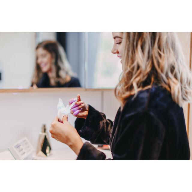 Mr. Bright Teeth Whitening Kit With Zipcase 4 Gels thumbnail 5