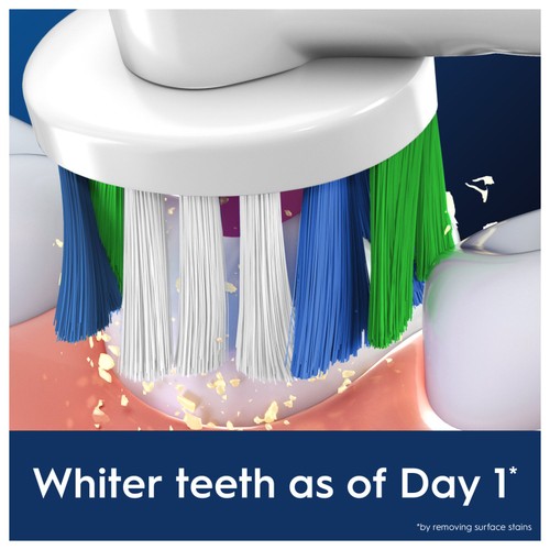 Oral-B 3D White Toothbrush Heads Refills thumbnail 2