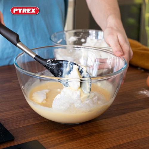 Pyrex Mixing Glass Bowl 1L thumbnail 4