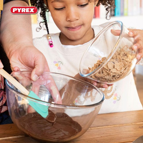 Pyrex Mixing Glass Bowl 1L thumbnail 5
