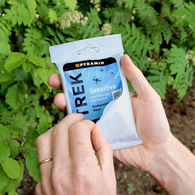 Pyramid Trek Sensitive Biodegradable Insect Repellent Wipes thumbnail 3