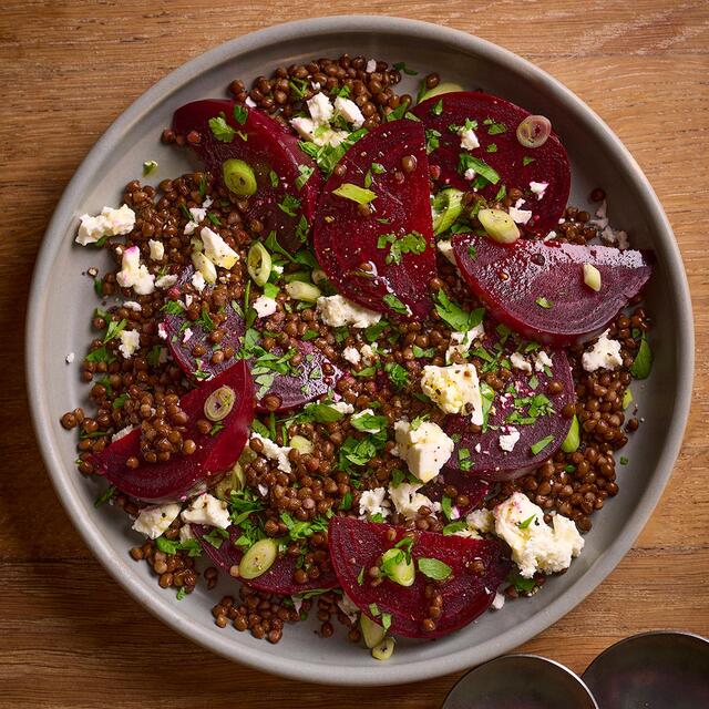 G's Organic Bunch Beetroot thumbnail 4