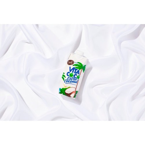 Vita Coco Extra Coconut Water thumbnail 4